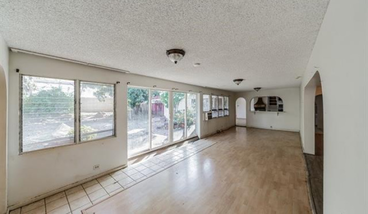 1158 Waiholo Street,Honolulu,Hawaii,96821,5 Bedrooms Bedrooms,3 BathroomsBathrooms,Single family,Waiholo,18318377