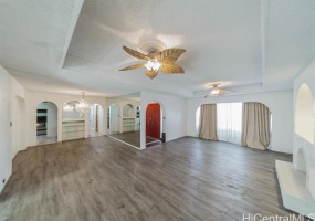 1158 Waiholo Street,Honolulu,Hawaii,96821,5 Bedrooms Bedrooms,3 BathroomsBathrooms,Single family,Waiholo,18318377