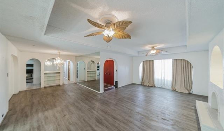 1158 Waiholo Street,Honolulu,Hawaii,96821,5 Bedrooms Bedrooms,3 BathroomsBathrooms,Single family,Waiholo,18318377