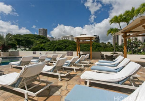 2045 Kalakaua Avenue,Honolulu,Hawaii,96815,1 バスルームバスルーム,コンド / タウンハウス,Kalakaua,8,18318444