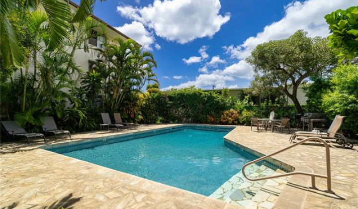 3017 Pualei Circle,Honolulu,Hawaii,96815,1 ベッドルーム ベッドルーム,1 バスルームバスルーム,コンド / タウンハウス,Pualei,2,19481121