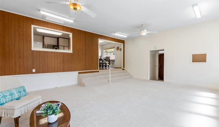 5601 Halepa Place,Honolulu,Hawaii,96821,3 Bedrooms Bedrooms,2 BathroomsBathrooms,Single family,Halepa,18318586