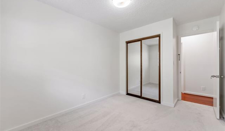 5601 Halepa Place,Honolulu,Hawaii,96821,3 Bedrooms Bedrooms,2 BathroomsBathrooms,Single family,Halepa,18318586
