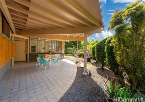 5601 Halepa Place,Honolulu,Hawaii,96821,3 Bedrooms Bedrooms,2 BathroomsBathrooms,Single family,Halepa,18318586