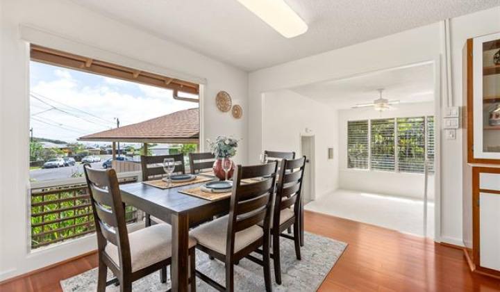 5601 Halepa Place,Honolulu,Hawaii,96821,3 Bedrooms Bedrooms,2 BathroomsBathrooms,Single family,Halepa,18318586