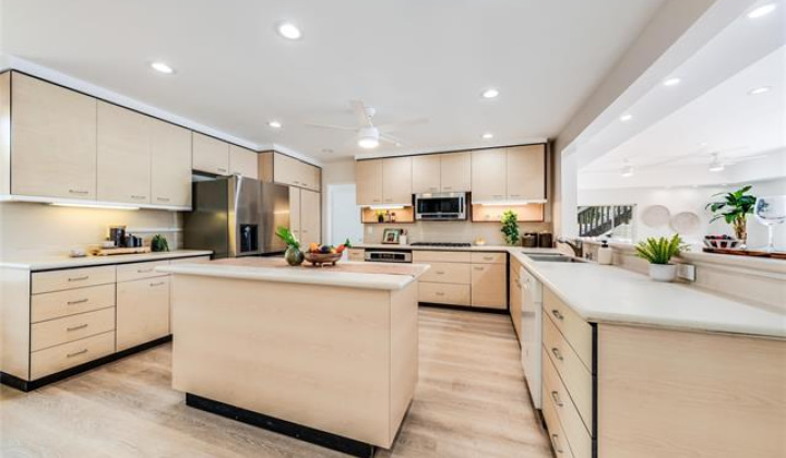 902 Wanaao Road,Kailua,Hawaii,96734,5 ベッドルーム ベッドルーム,4 バスルームバスルーム,一戸建て,Wanaao,18771687