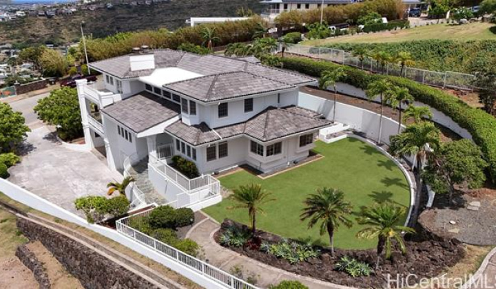 399 Puuikena Drive,Honolulu,Hawaii,96821,5 ベッドルーム ベッドルーム,4 バスルームバスルーム,一戸建て,Puuikena,19481884