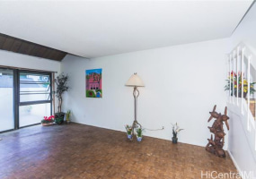 555- 6 Pepeekeo Street,Honolulu,Hawaii,96825,3 ベッドルーム ベッドルーム,2 バスルームバスルーム,コンド / タウンハウス,Pepeekeo,1,18319491