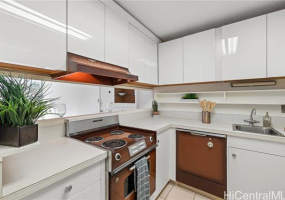 222 Liliuokalani Avenue,Honolulu,Hawaii,96815,2 ベッドルーム ベッドルーム,2 バスルームバスルーム,コンド / タウンハウス,Liliuokalani,4,18319790