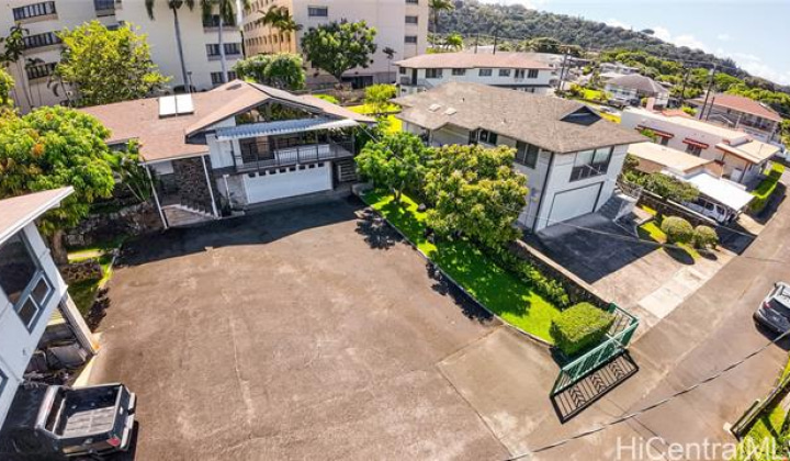 2208 Liliha Street,Honolulu,Hawaii,96817,4 ベッドルーム ベッドルーム,2 バスルームバスルーム,一戸建て,Liliha,19482534