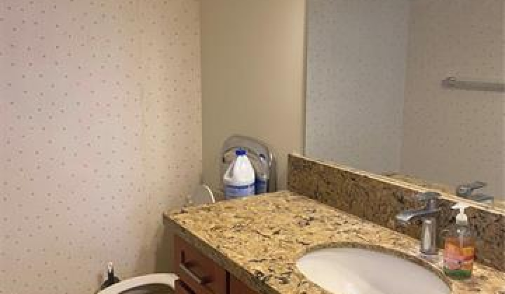 1088 Bishop Street,Honolulu,Hawaii,96813,1 Bedroom Bedrooms,1 BathroomBathrooms,Condo/Townhouse,Bishop,12,18319913