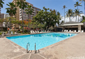 300 Wai Nani Way,Honolulu,Hawaii,96815,1 BathroomBathrooms,Condo/Townhouse,Wai Nani,7,18320369
