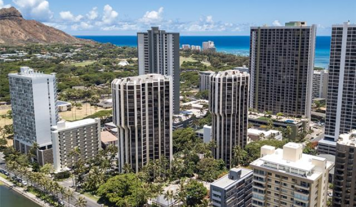 300 Wai Nani Way,Honolulu,Hawaii,96815,1 BathroomBathrooms,Condo/Townhouse,Wai Nani,7,18320369