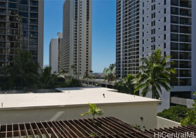 300 Wai Nani Way,Honolulu,Hawaii,96815,1 BathroomBathrooms,Condo/Townhouse,Wai Nani,7,18320369
