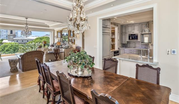 1740 Beretania Street,Honolulu,Hawaii,96826,2 Bedrooms Bedrooms,2 BathroomsBathrooms,Condo/Townhouse,Beretania,4,18320377