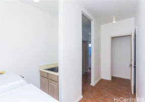 736 Ulili Street,Honolulu,Hawaii,96816,6 Bedrooms Bedrooms,6 BathroomsBathrooms,Single family,Ulili,18772894