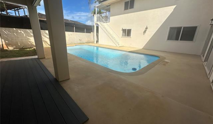 736 Ulili Street,Honolulu,Hawaii,96816,6 Bedrooms Bedrooms,6 BathroomsBathrooms,Single family,Ulili,18772894