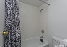 1920 Ala Moana Boulevard,Honolulu,Hawaii,96815,1 バスルームバスルーム,コンド / タウンハウス,Ala Moana,6,18320709