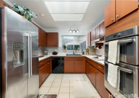 1559 Ala Napunani Street,Honolulu,Hawaii,96818,4 Bedrooms Bedrooms,2 BathroomsBathrooms,Single family,Ala Napunani,18321637