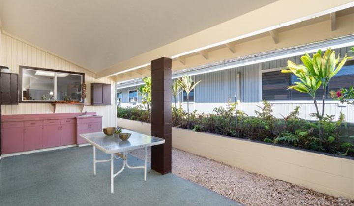 1559 Ala Napunani Street,Honolulu,Hawaii,96818,4 Bedrooms Bedrooms,2 BathroomsBathrooms,Single family,Ala Napunani,18321637
