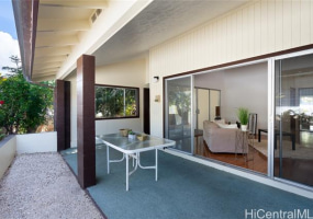 1559 Ala Napunani Street,Honolulu,Hawaii,96818,4 Bedrooms Bedrooms,2 BathroomsBathrooms,Single family,Ala Napunani,18321637