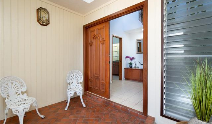 1559 Ala Napunani Street,Honolulu,Hawaii,96818,4 Bedrooms Bedrooms,2 BathroomsBathrooms,Single family,Ala Napunani,18321637