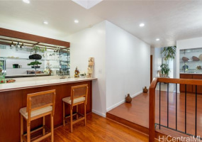 1559 Ala Napunani Street,Honolulu,Hawaii,96818,4 Bedrooms Bedrooms,2 BathroomsBathrooms,Single family,Ala Napunani,18321637