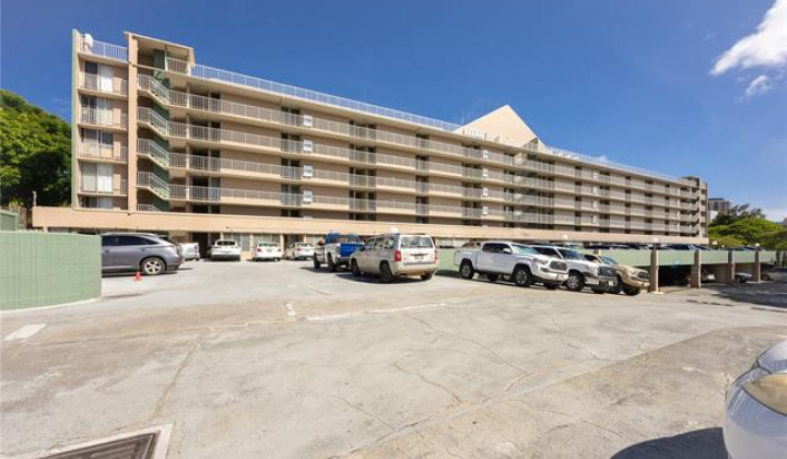 1720 Huna Street,Honolulu,Hawaii,96817,3 ベッドルーム ベッドルーム,2 バスルームバスルーム,コンド / タウンハウス,Huna,5,19484193