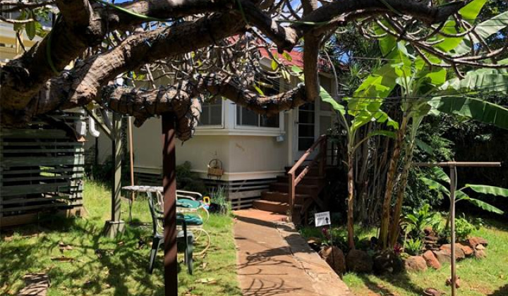 3554 Trousseau Street,Honolulu,Hawaii,96815,8 Bedrooms Bedrooms,5 BathroomsBathrooms,Single family,Trousseau,18322786
