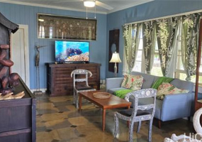 3554 Trousseau Street,Honolulu,Hawaii,96815,8 Bedrooms Bedrooms,5 BathroomsBathrooms,Single family,Trousseau,18322786