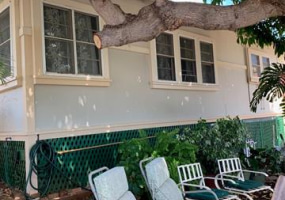 3554 Trousseau Street,Honolulu,Hawaii,96815,8 Bedrooms Bedrooms,5 BathroomsBathrooms,Single family,Trousseau,18322786