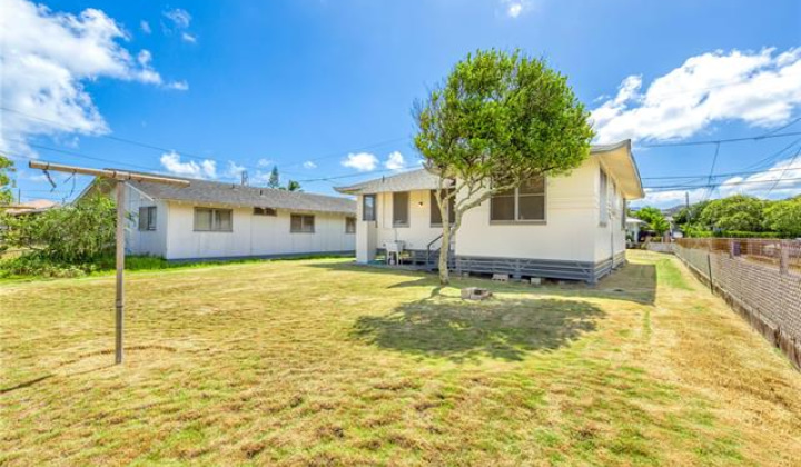 602 Halela Street,Kailua,Hawaii,96734,3 Bedrooms Bedrooms,1 BathroomBathrooms,Single family,Halela,18323040