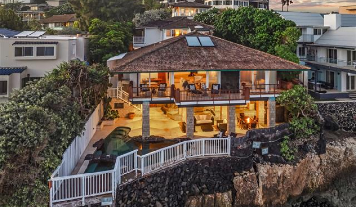 4240 Kaikoo Place,Honolulu,Hawaii,96816,5 ベッドルーム ベッドルーム,4 バスルームバスルーム,一戸建て,Kaikoo,18323294