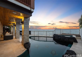 4240 Kaikoo Place,Honolulu,Hawaii,96816,5 ベッドルーム ベッドルーム,4 バスルームバスルーム,一戸建て,Kaikoo,18323294