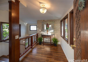 4240 Kaikoo Place,Honolulu,Hawaii,96816,5 ベッドルーム ベッドルーム,4 バスルームバスルーム,一戸建て,Kaikoo,18323294