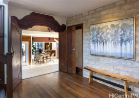 4240 Kaikoo Place,Honolulu,Hawaii,96816,5 ベッドルーム ベッドルーム,4 バスルームバスルーム,一戸建て,Kaikoo,18323294
