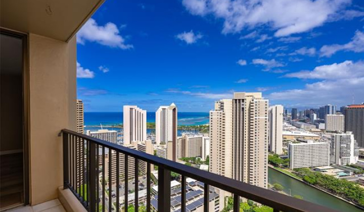 411 Hobron Lane,Honolulu,Hawaii,96815,1 ベッドルーム ベッドルーム,1 バスルームバスルーム,コンド / タウンハウス,Hobron,37,19485931