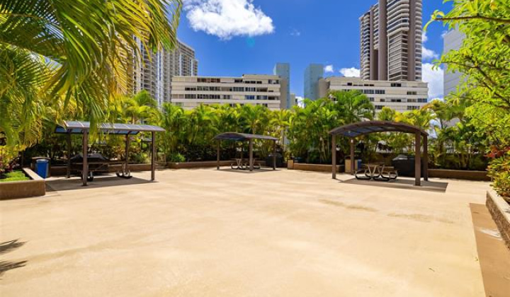 411 Hobron Lane,Honolulu,Hawaii,96815,1 ベッドルーム ベッドルーム,1 バスルームバスルーム,コンド / タウンハウス,Hobron,37,19485931