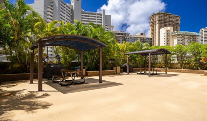 411 Hobron Lane,Honolulu,Hawaii,96815,1 ベッドルーム ベッドルーム,1 バスルームバスルーム,コンド / タウンハウス,Hobron,37,19485931