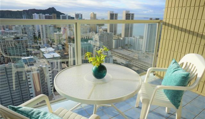 445 Seaside Avenue,Honolulu,Hawaii,96815,1 バスルームバスルーム,コンド / タウンハウス,Seaside,42,18323712