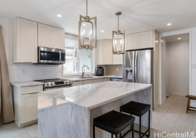 1033 16th Avenue,Honolulu,Hawaii,96816,4 Bedrooms Bedrooms,3 BathroomsBathrooms,Single family,16th,18324029