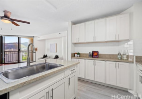 60 Beretania Street,Honolulu,Hawaii,96817,2 Bedrooms Bedrooms,1 BathroomBathrooms,Condo/Townhouse,Beretania,24,18324107