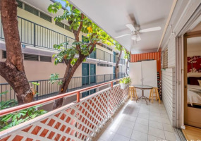 417 Nohonani Street,Honolulu,Hawaii,96815,1 Bedroom Bedrooms,1 BathroomBathrooms,Condo/Townhouse,Nohonani,3,18827402