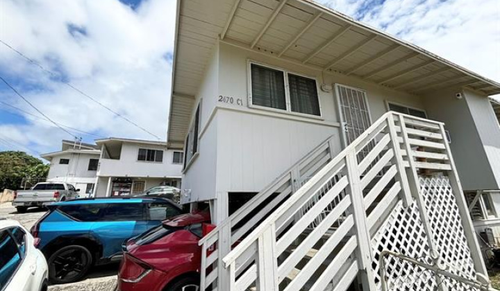 2470 School Street,Honolulu,Hawaii,96819,13 Bedrooms Bedrooms,9 BathroomsBathrooms,Single family,School,18324245
