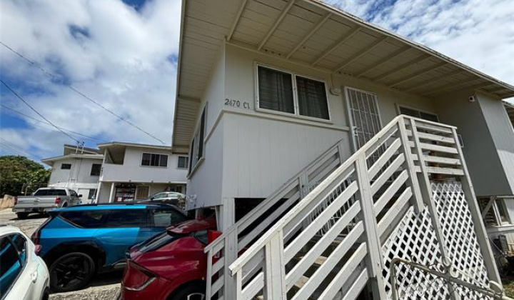 2470 School Street,Honolulu,Hawaii,96819,13 Bedrooms Bedrooms,9 BathroomsBathrooms,Single family,School,18324245