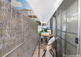 2281 Ala Wai Boulevard,Honolulu,Hawaii,96815,1 Bedroom Bedrooms,1 BathroomBathrooms,Condo/Townhouse,Ala Wai,3,18324940