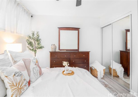 2281 Ala Wai Boulevard,Honolulu,Hawaii,96815,1 Bedroom Bedrooms,1 BathroomBathrooms,Condo/Townhouse,Ala Wai,3,18324940