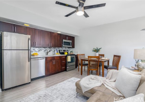 2281 Ala Wai Boulevard,Honolulu,Hawaii,96815,1 Bedroom Bedrooms,1 BathroomBathrooms,Condo/Townhouse,Ala Wai,3,18324940
