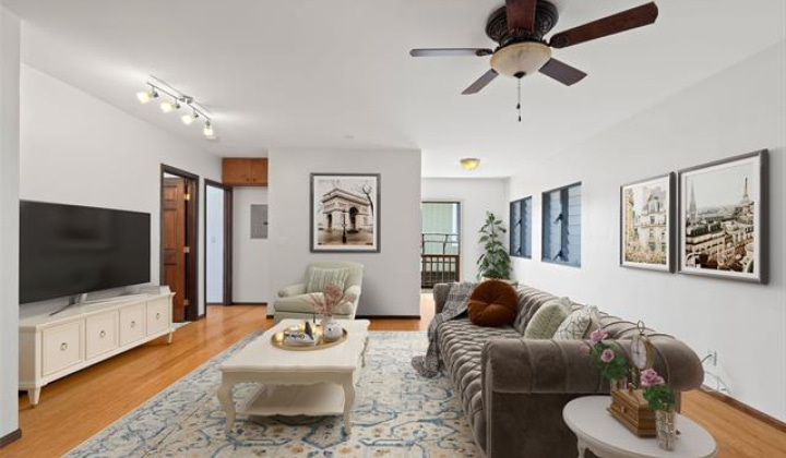 3666 Keanu Street,Honolulu,Hawaii,96816,8 ベッドルーム ベッドルーム,6 バスルームバスルーム,一戸建て,Keanu,18776137