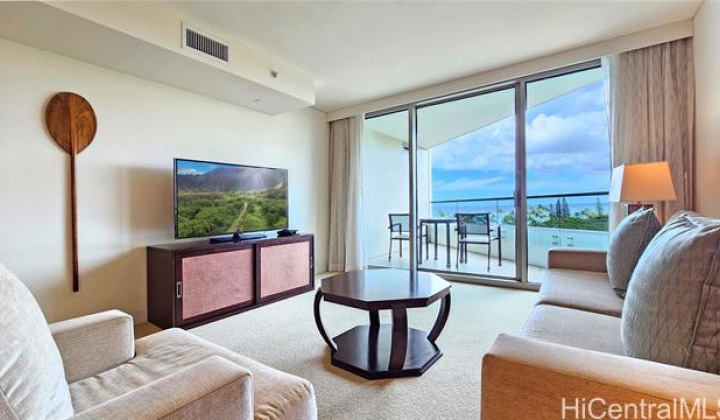 2240 Kuhio Avenue,Honolulu,Hawaii,96815,1 Bedroom Bedrooms,1 BathroomBathrooms,Condo/Townhouse,Kuhio,24,17894575